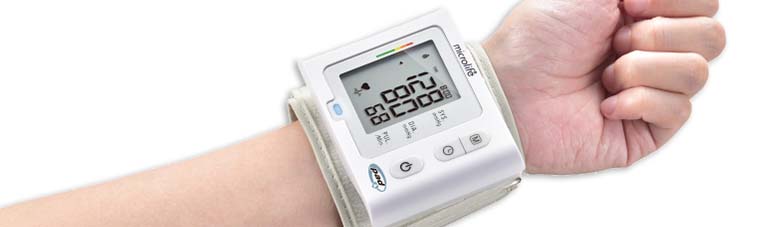 microlife wrist blood pressure monitor 手腕式血壓計不但較便攜